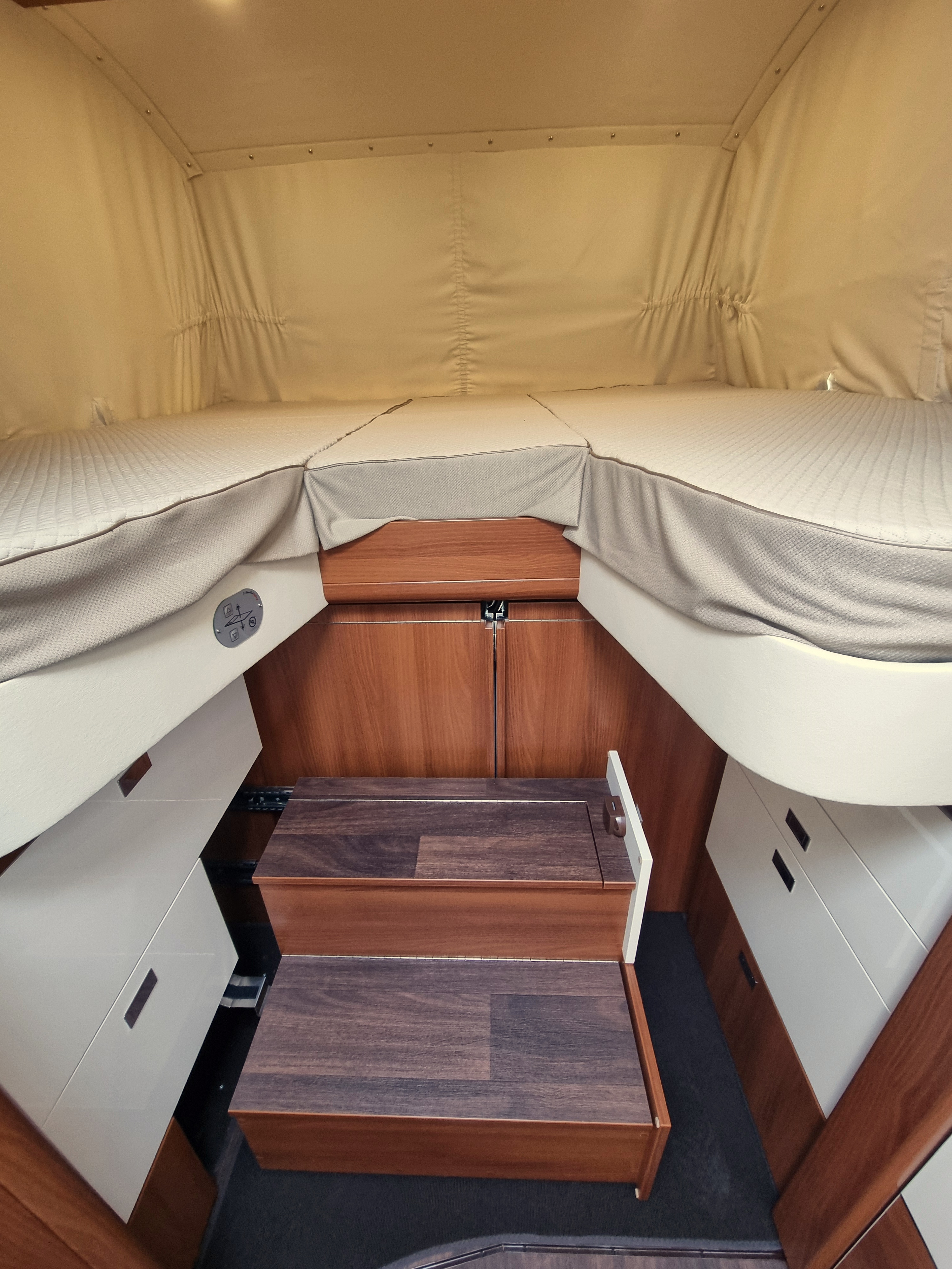 Carthago Liner 4 Two I 53 L Iveco Daily Carthago Liner 4 Two I 53 L Iveco Daily